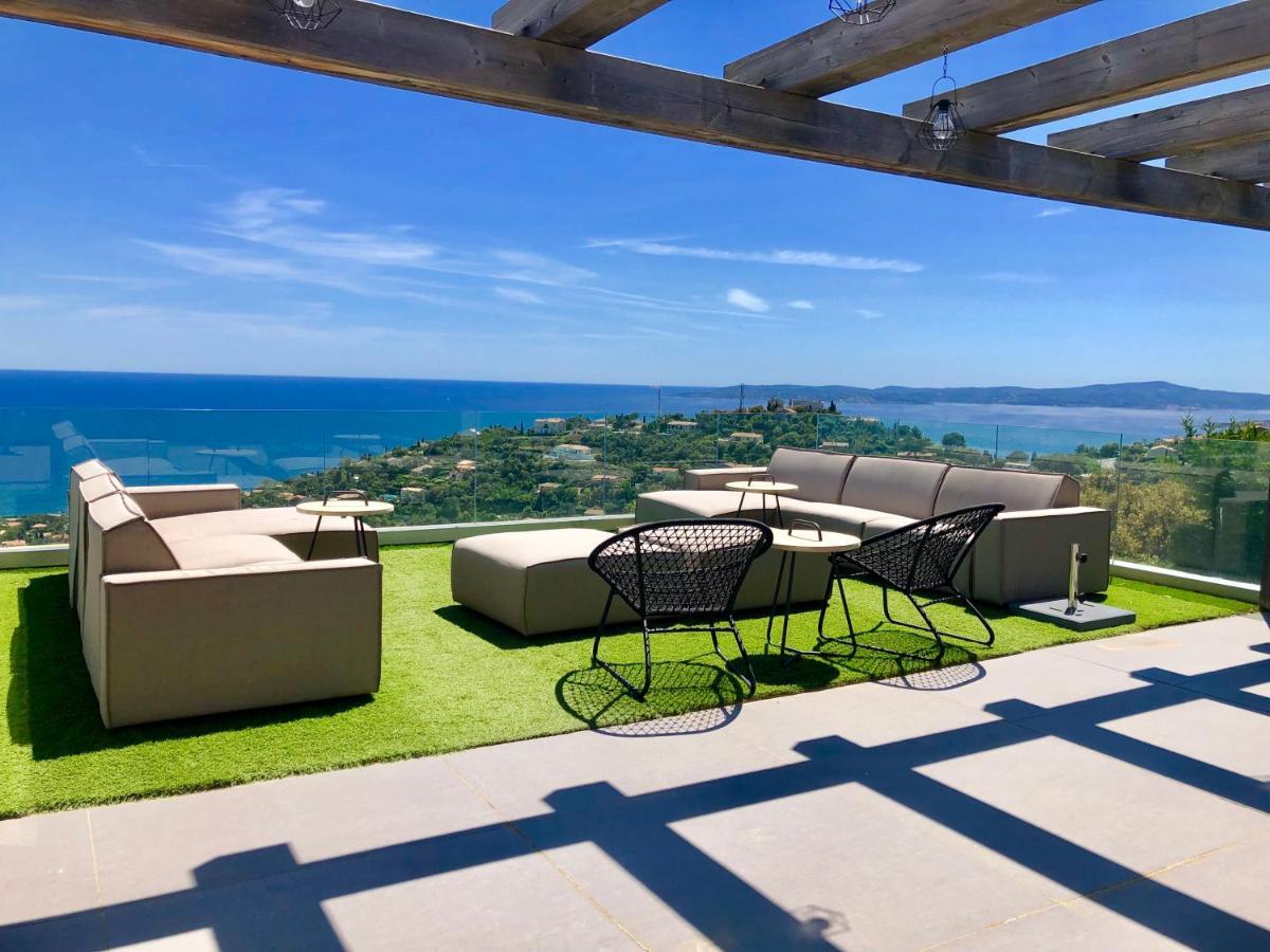 Vue Panoramique Sur La Baie De St Tropez Villa Les Issambres Buitenkant foto